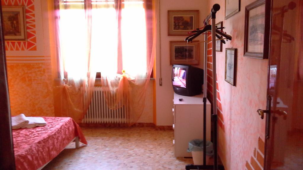 Tropical Bed&Breakfast Lucca Buitenkant foto